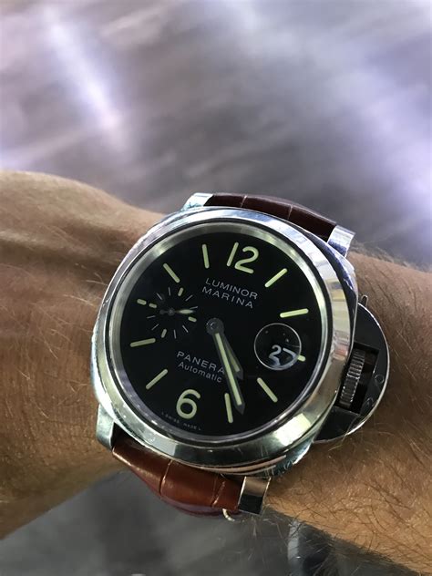 panerai 104 lug width